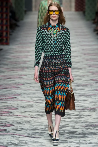 Look 31
